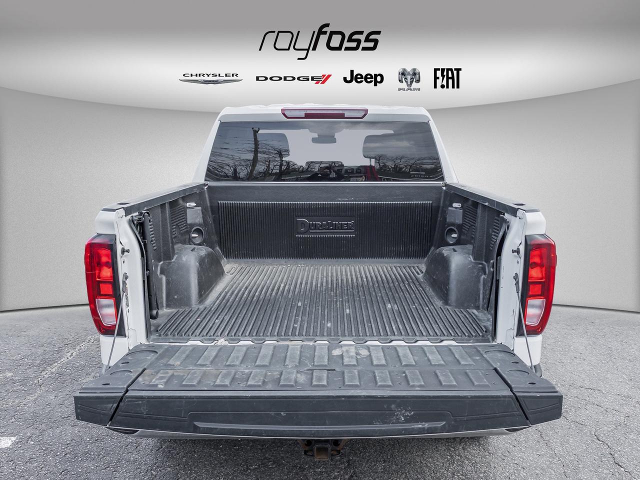 2023 GMC Sierra 1500 AWD SLE   Clean Carfax   MultiPro Tailgate Photo