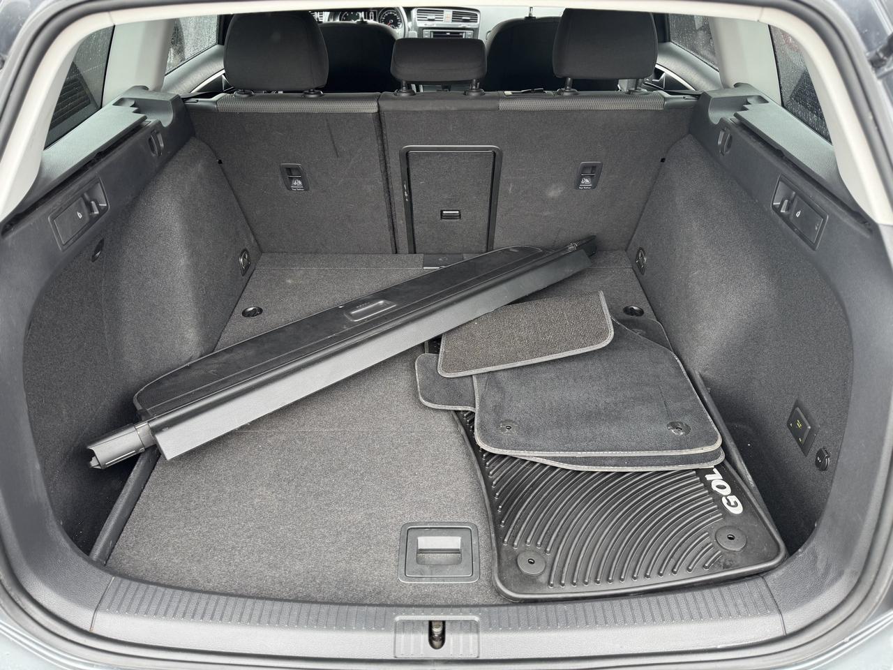 2019 Volkswagen Golf SportWagen Comfortline Manual 4MOTION Photo
