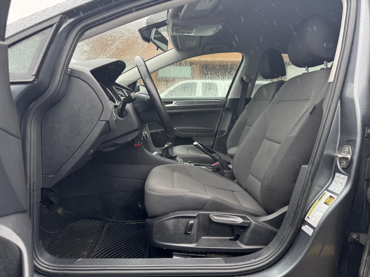 2019 Volkswagen Golf SportWagen Comfortline Manual 4MOTION Photo