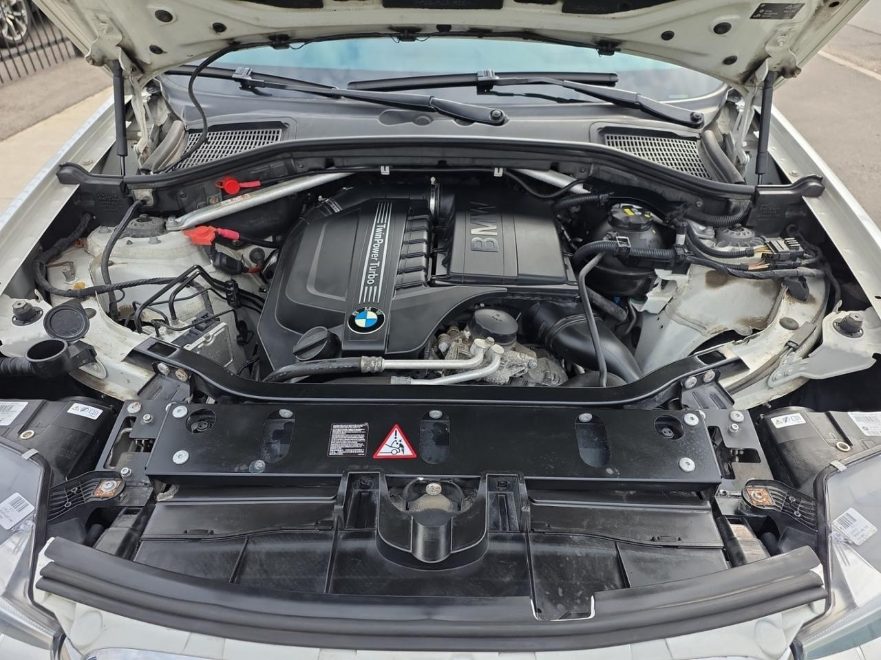 2016 BMW X4 xDrive35i M-SPORT PKG * NO ACCIDENTS / HUD / ROOF Photo