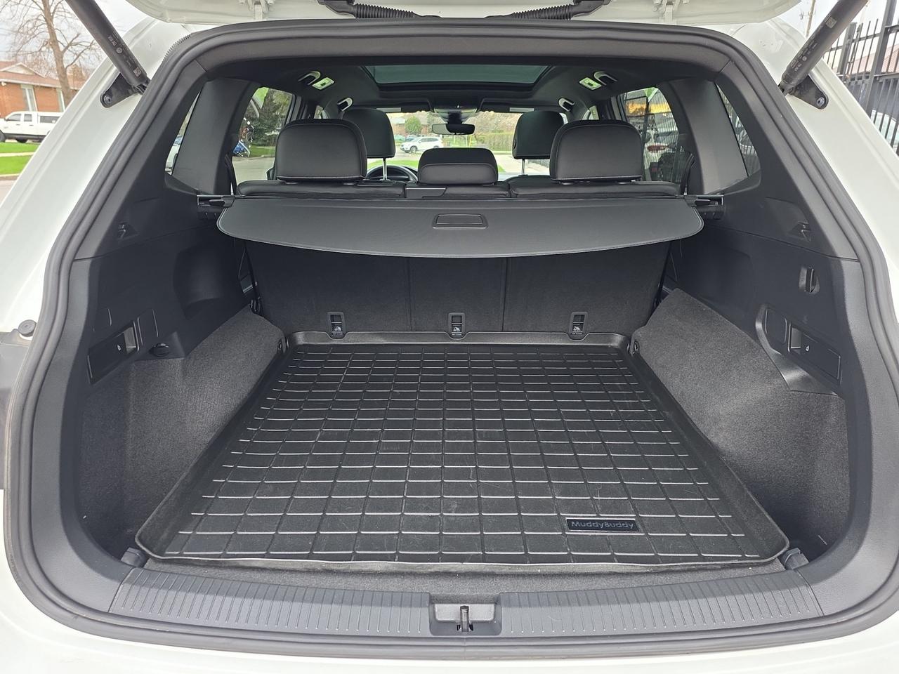2023 Volkswagen Tiguan Highline R-Line 4MOTION * NO ACCIDENTS / 1 OWNER / Photo