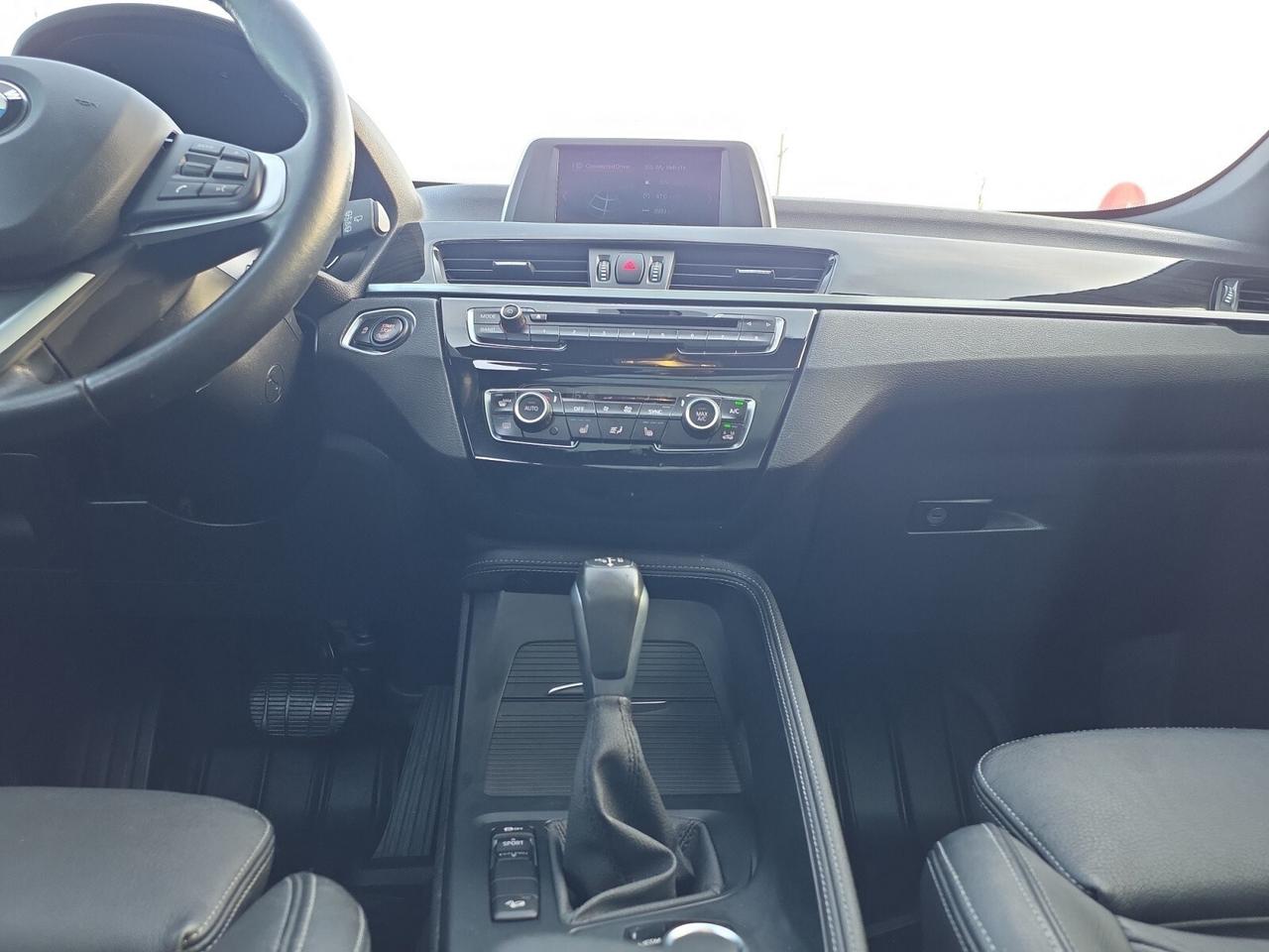 2018 BMW X1 XDrive28i * FULL SERVICE HISTORY / PANORAMIC ROOF Photo
