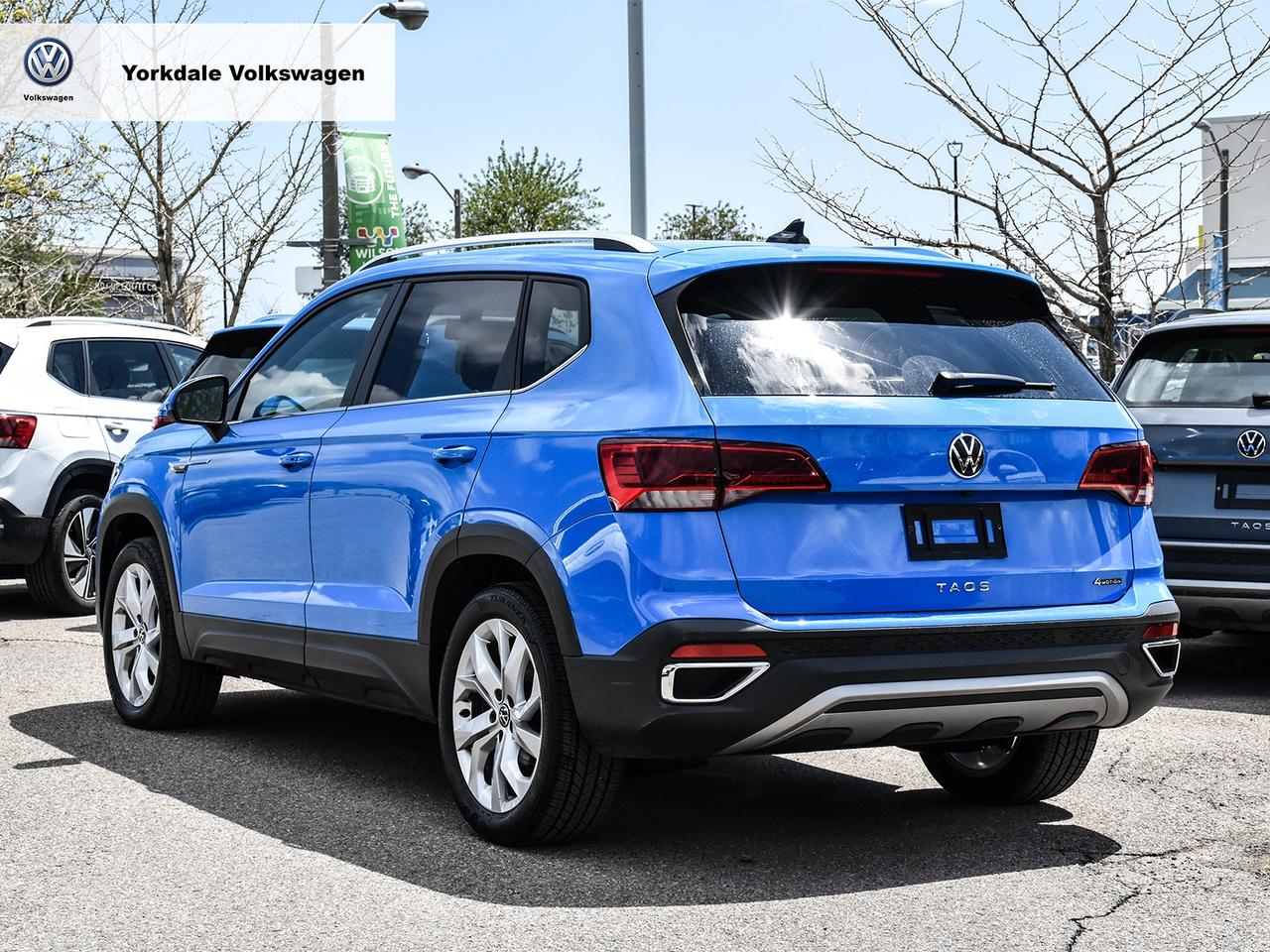 2022 Volkswagen Taos  Photo3