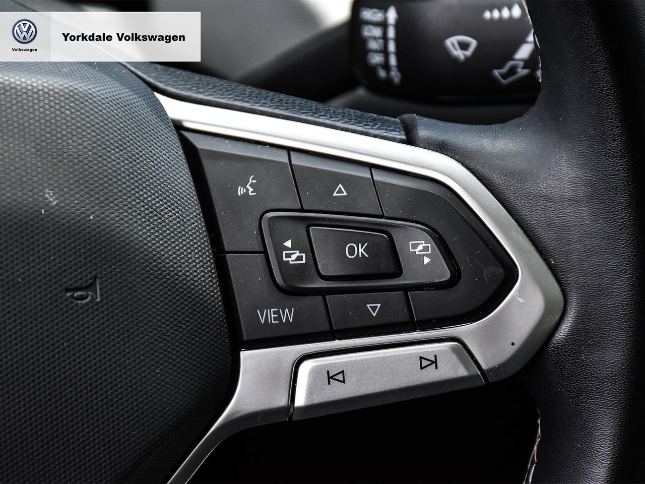 2022 Volkswagen Taos  Photo