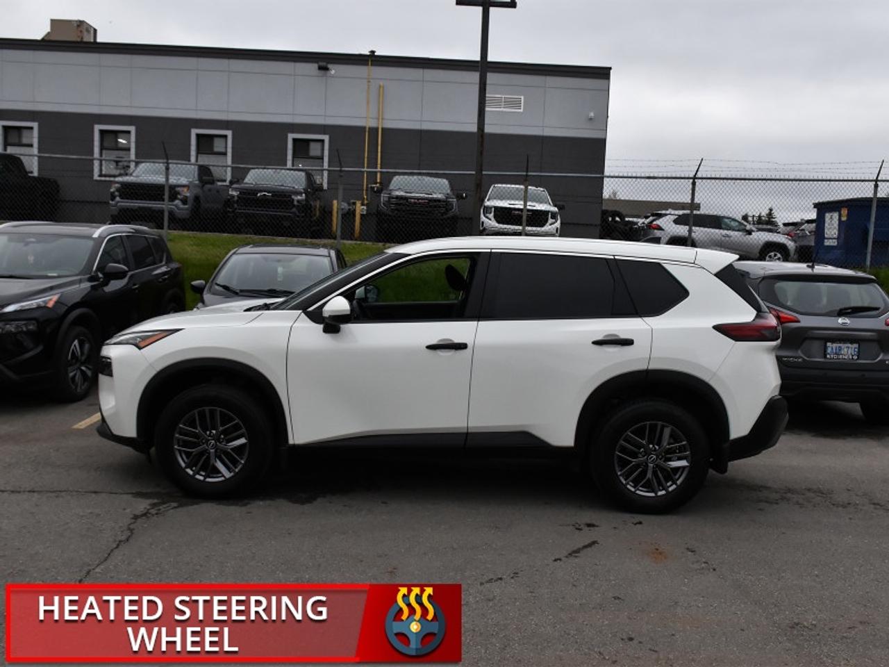 2022 Nissan Rogue S AWD   Heated Seats    CarPlay   Android Auto   R Photo