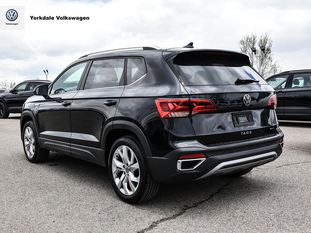 2022 Volkswagen Taos  Photo