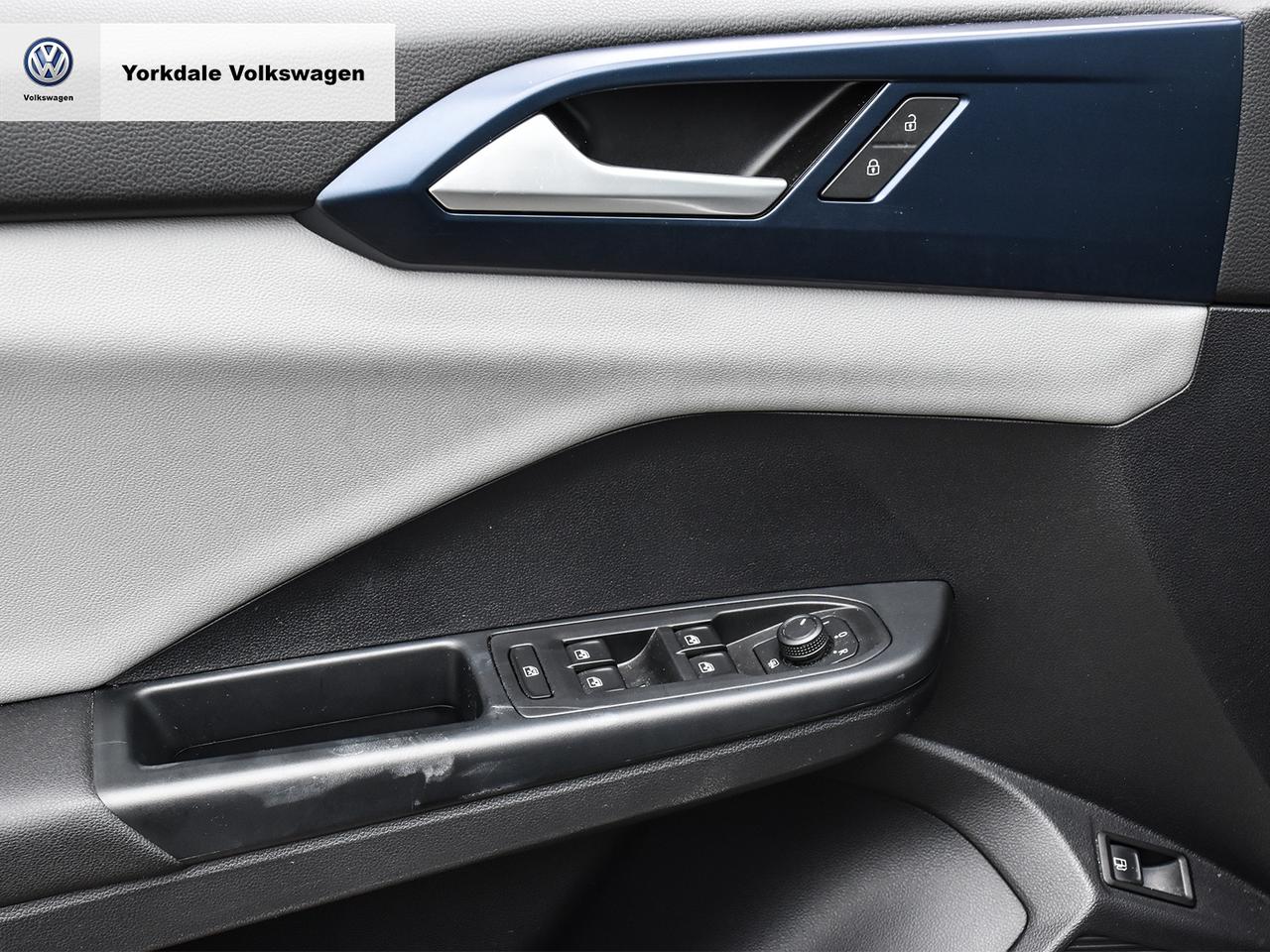 2022 Volkswagen Taos  Photo