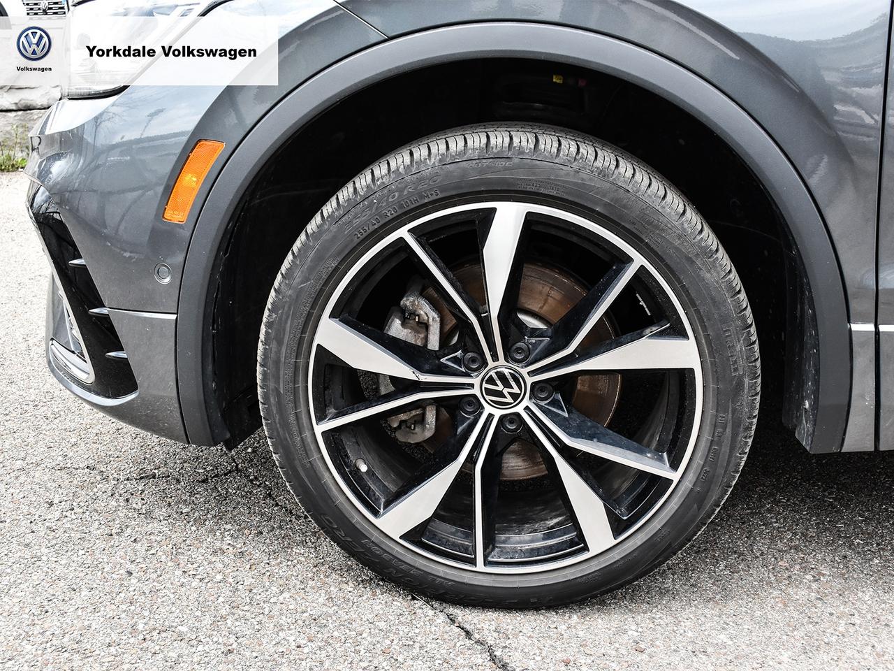 2023 Volkswagen Tiguan 4Motion Photo