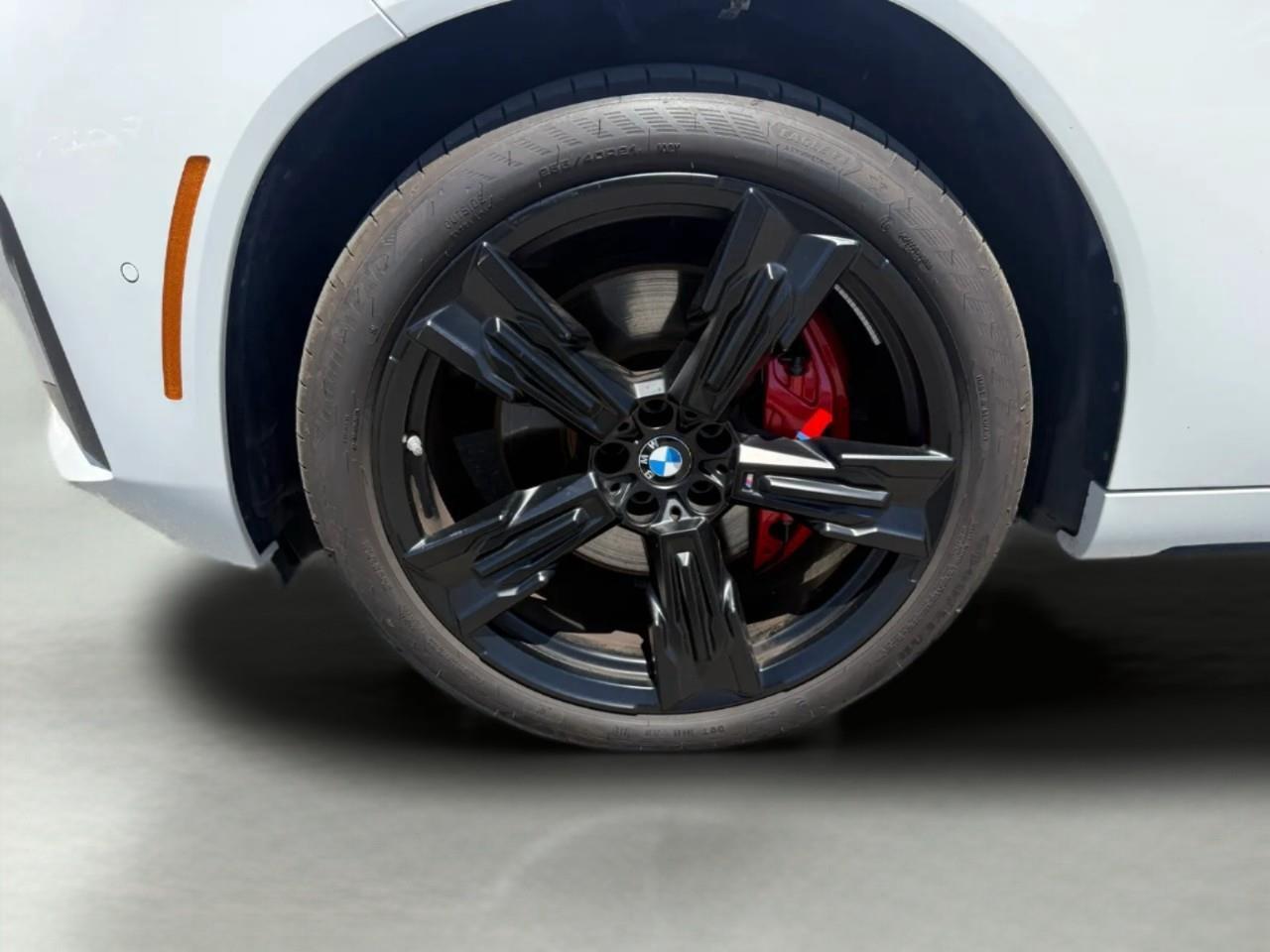 2025 BMW X3 M50 xDrive Photo