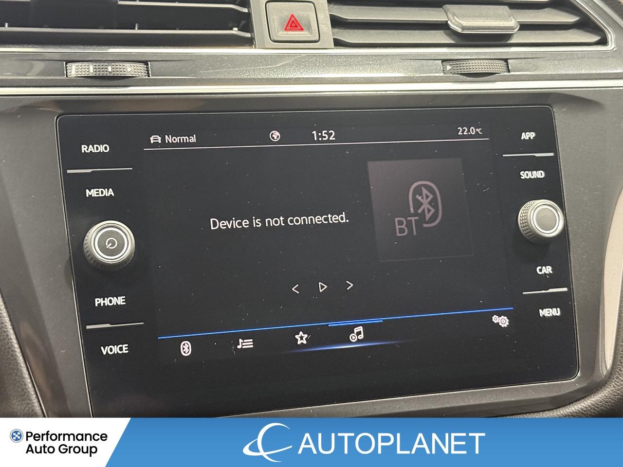2022 Volkswagen Tiguan Comfortline AWD, Back Up Cam, Android Auto! Photo