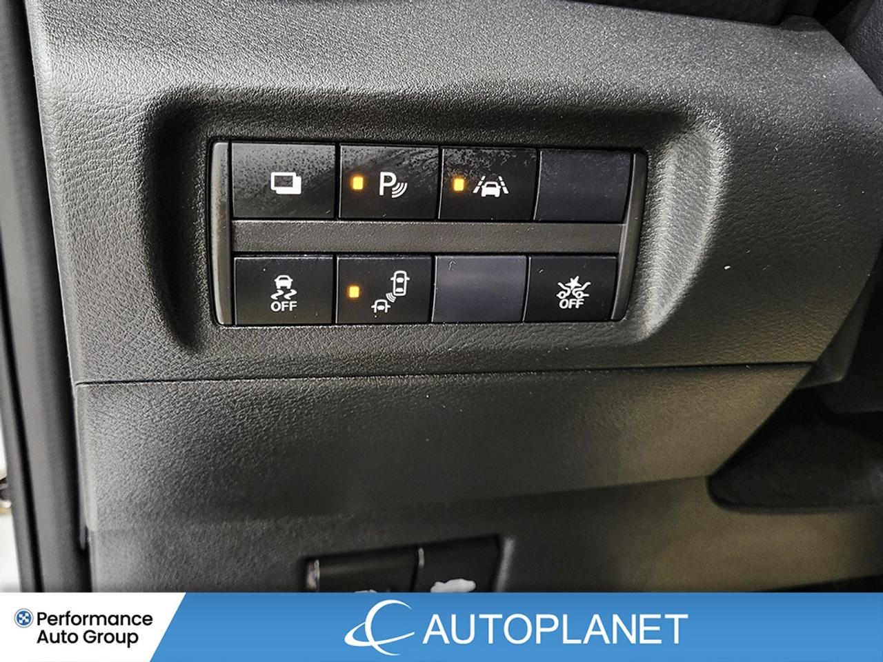 2024 Nissan Kicks S, Back Up Cam w/ Parking Sensors, Bluetooth! Photo