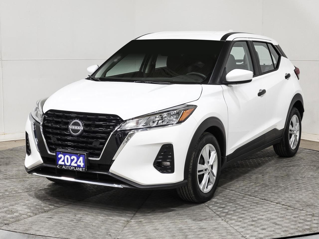 2024 Nissan Kicks S, Back Up Cam w/ Parking Sensors, Bluetooth! Photo