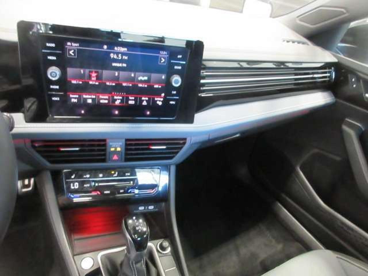 2025 Volkswagen Jetta SPORT, PANO ROOF, HTD. SEATS, APPLE/ANDROID, 30K! Photo