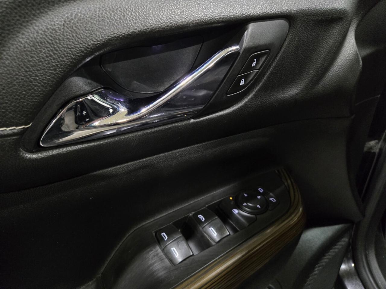 2020 GMC Acadia SLE AWD Driver Convenience Package Premium Sound A Photo