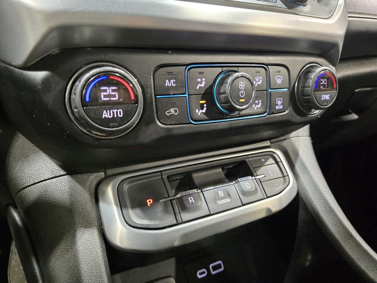 2020 GMC Acadia SLE AWD Driver Convenience Package Premium Sound A Photo