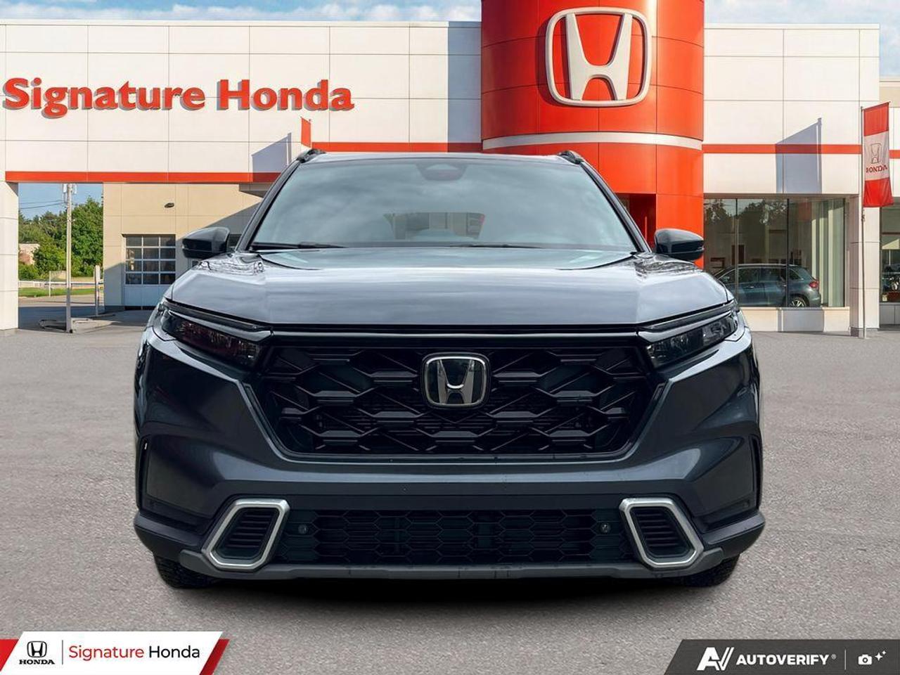 2024 Honda CR-V Hybrid Touring Photo