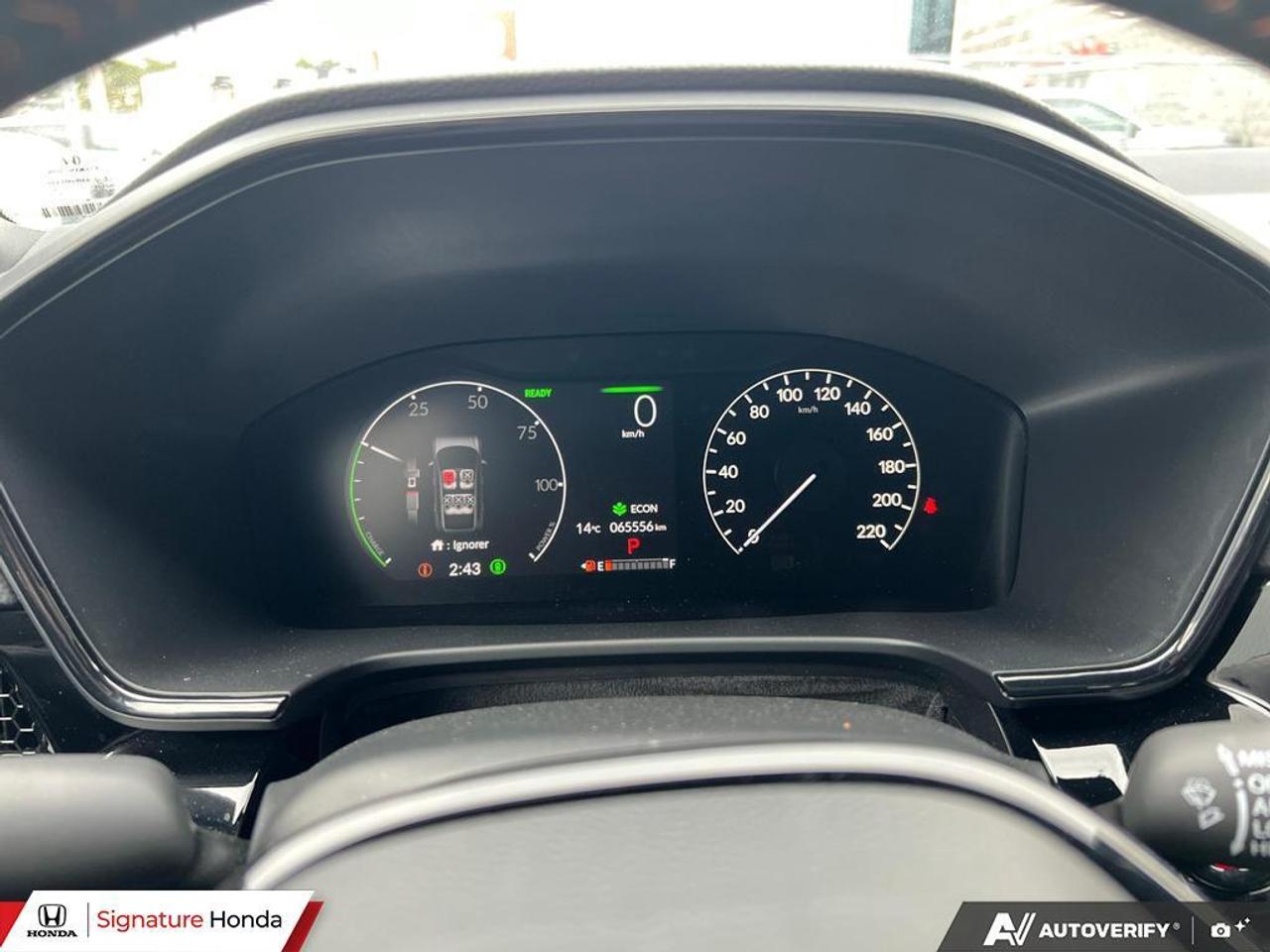 2024 Honda CR-V Hybrid Touring Photo