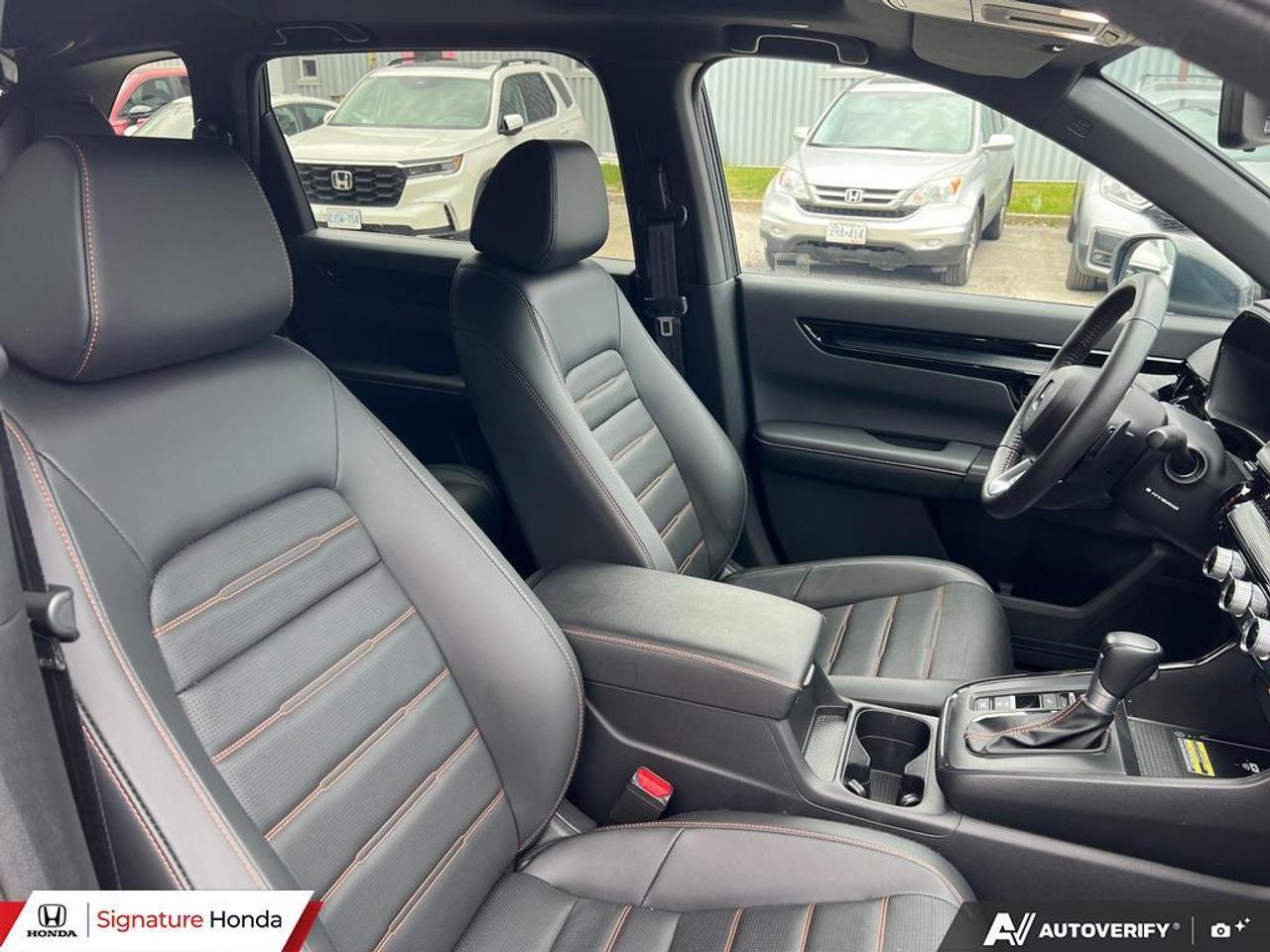 2024 Honda CR-V Hybrid Touring Photo