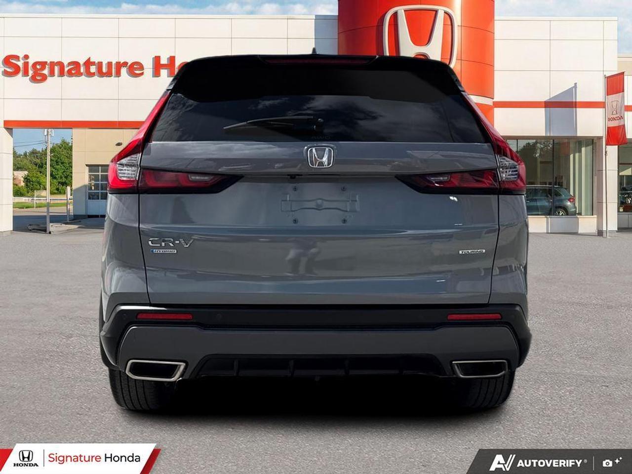2023 Honda CR-V Hybrid Touring Photo