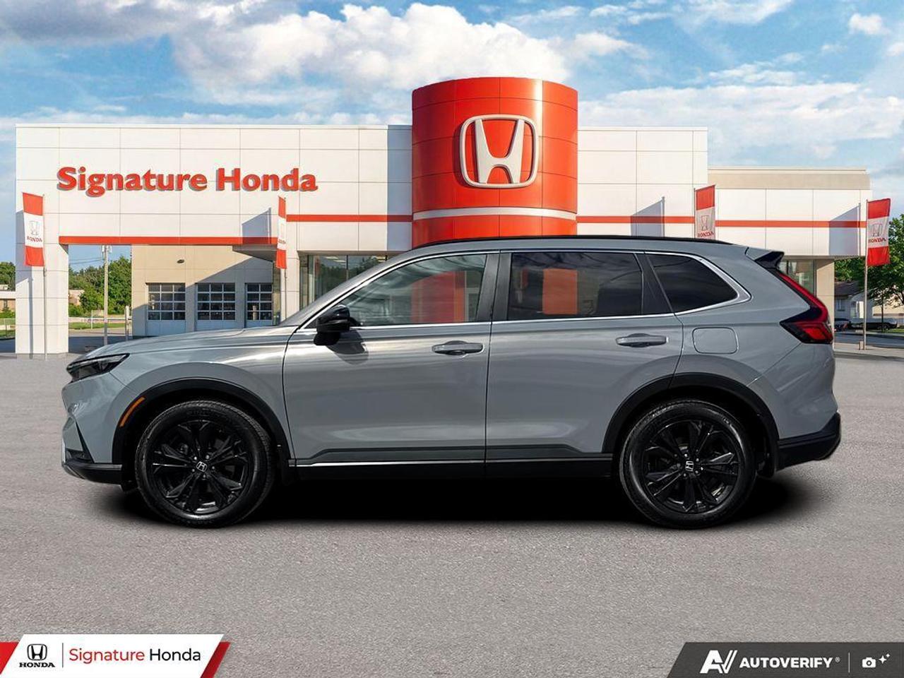 2023 Honda CR-V Hybrid Touring Photo