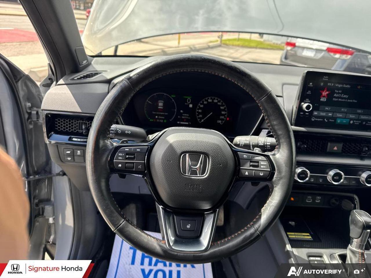 2023 Honda CR-V Hybrid Touring Photo