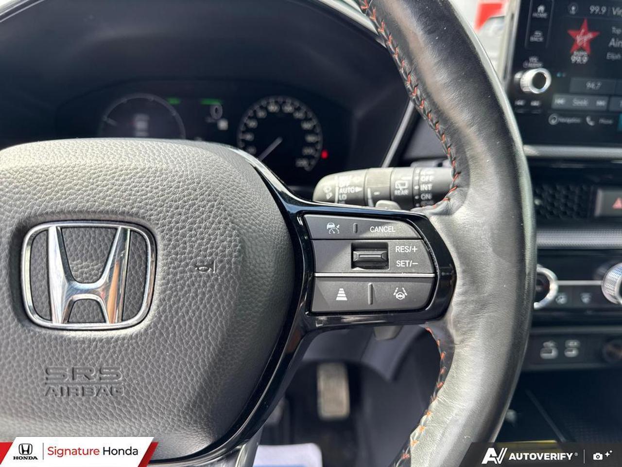 2023 Honda CR-V Hybrid Touring Photo