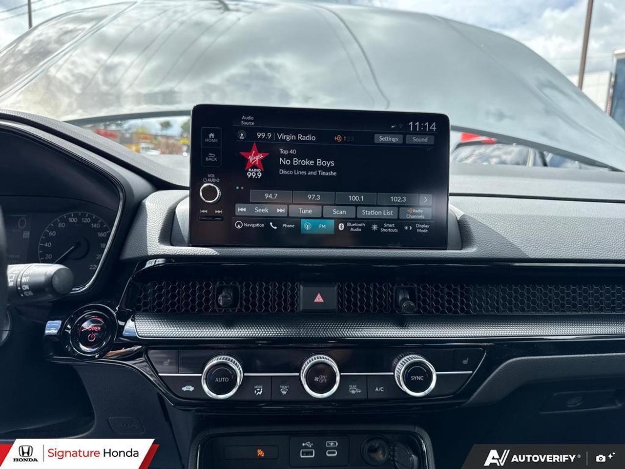 2023 Honda CR-V Hybrid Touring Photo