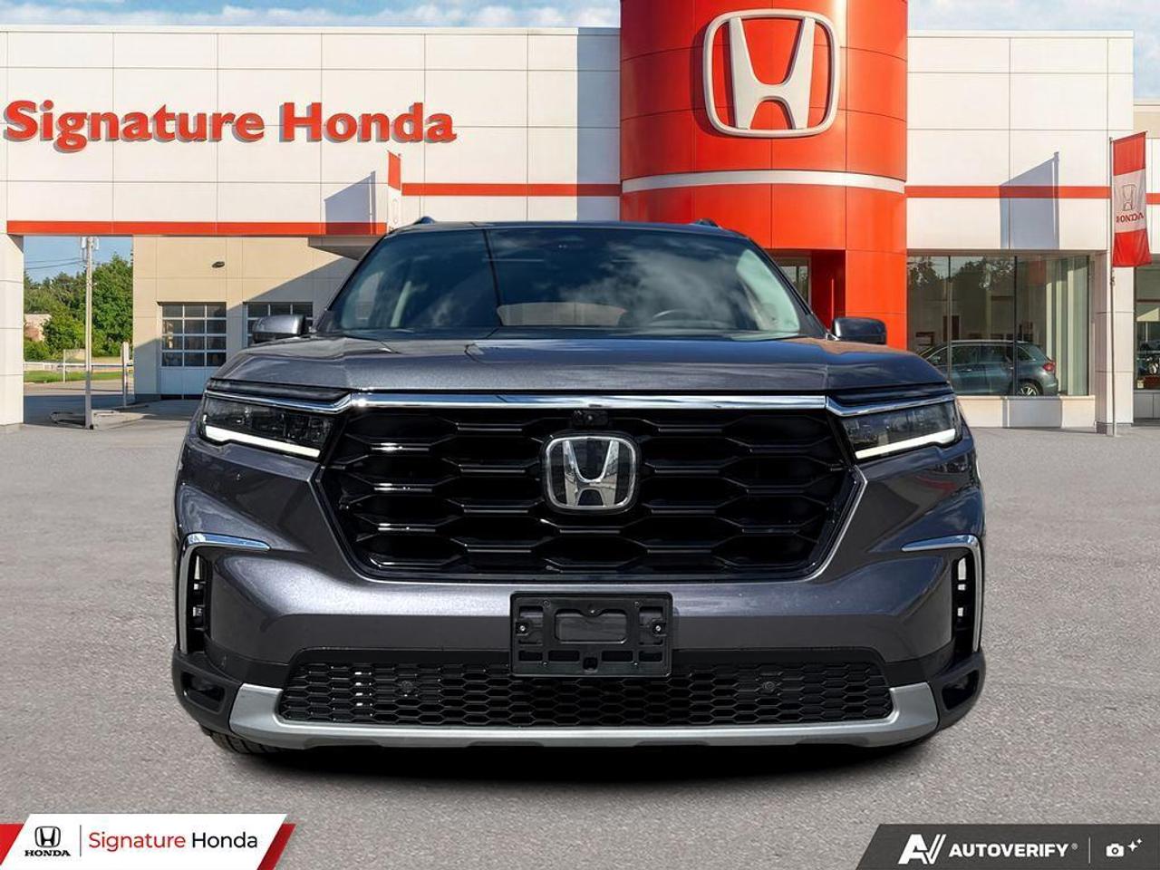 2025 Honda Pilot Touring Photo