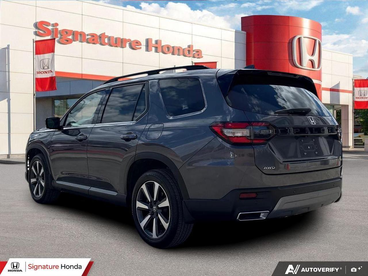 2025 Honda Pilot Touring Photo
