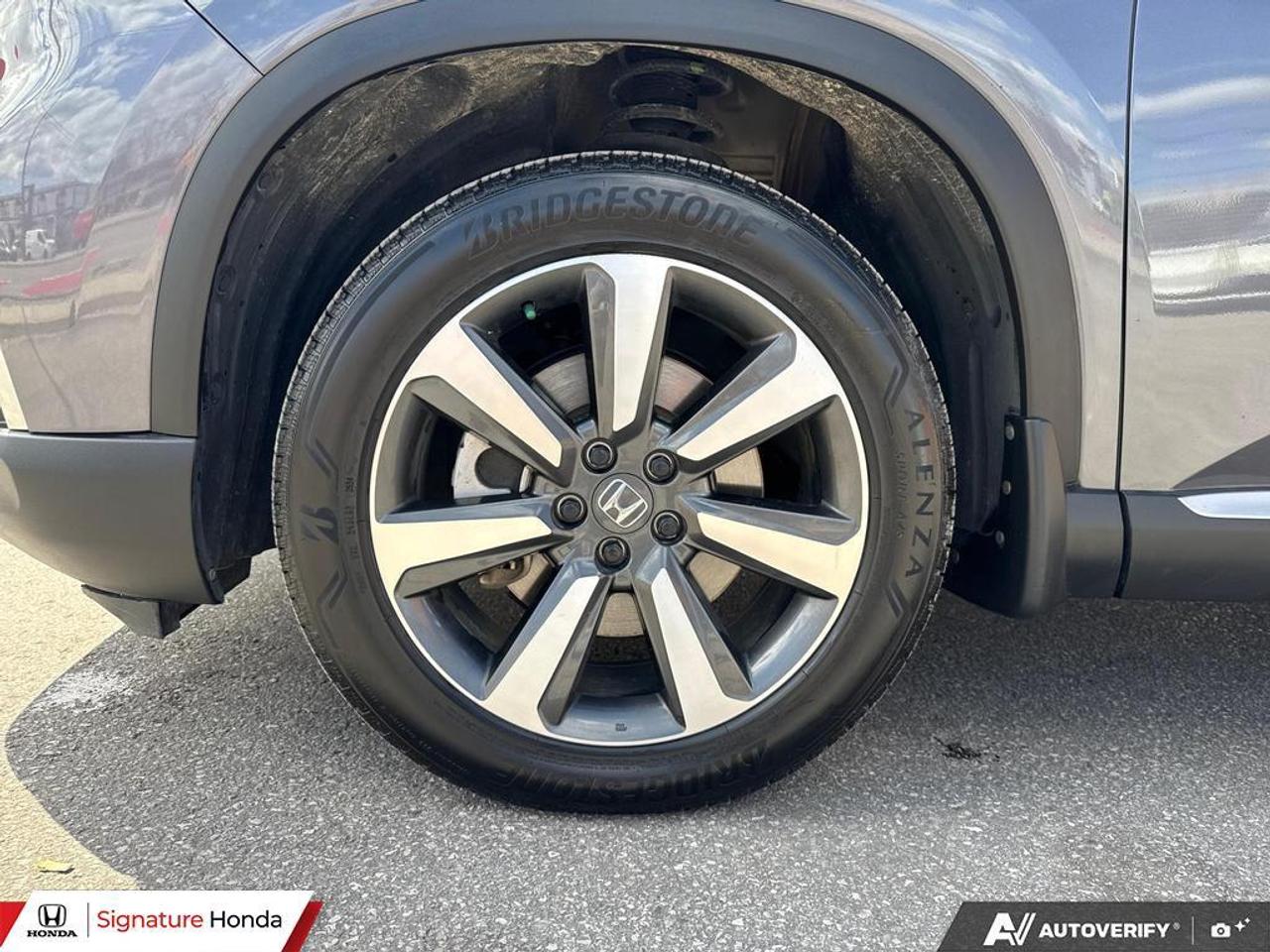 2025 Honda Pilot Touring Photo