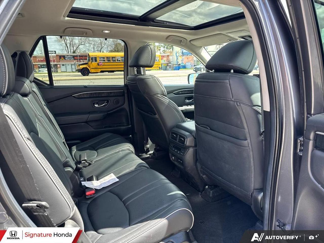 2025 Honda Pilot Touring Photo