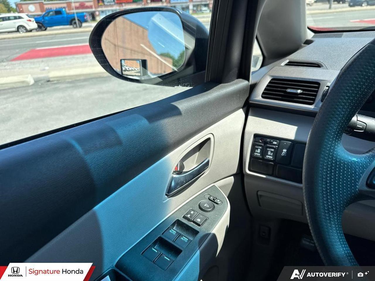 2015 Honda Odyssey EX Photo