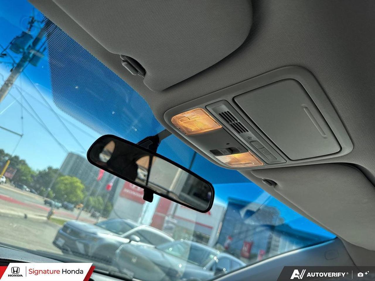 2015 Honda Odyssey EX Photo