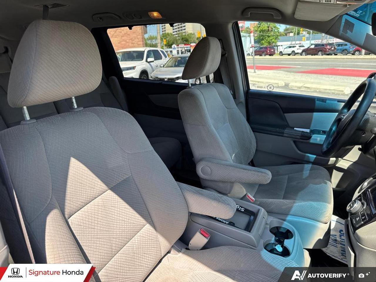 2015 Honda Odyssey EX Photo