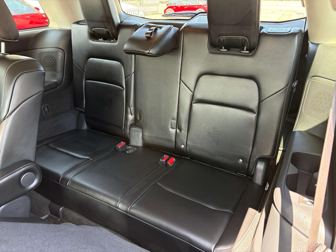 2024 Nissan Pathfinder Platinum w/NAV, Sunroof, Leather Ventilated Seats Photo