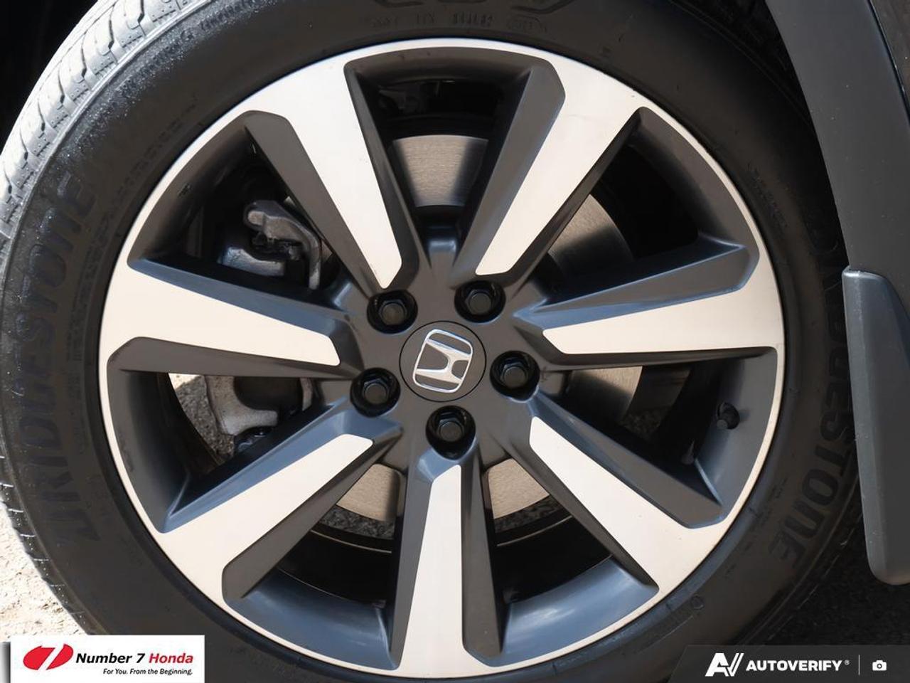 2023 Honda Pilot Touring *EXTENDED FACTORY WARRANTY*ONE OWNER* Photo