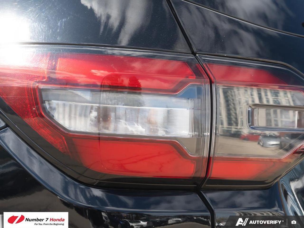 2023 Honda Pilot Touring *EXTENDED FACTORY WARRANTY*ONE OWNER* Photo