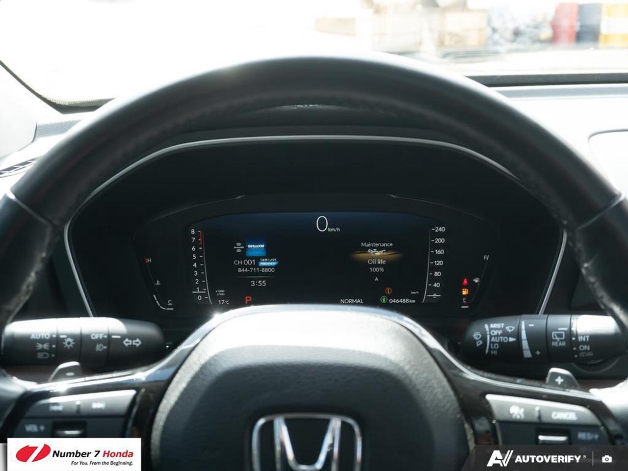 2023 Honda Pilot Touring *EXTENDED FACTORY WARRANTY*ONE OWNER* Photo