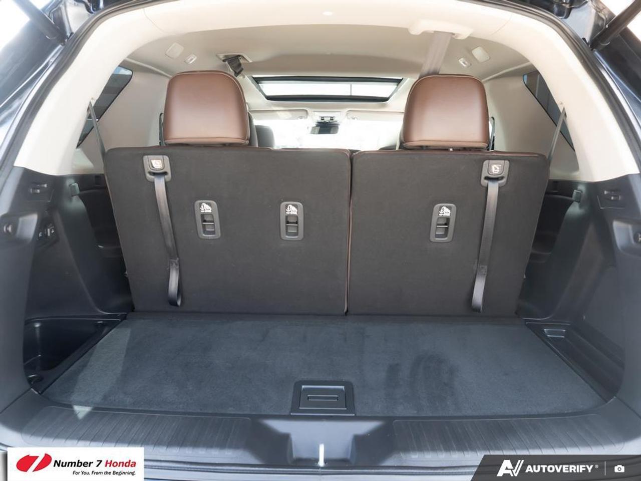 2023 Honda Pilot Touring *EXTENDED FACTORY WARRANTY*ONE OWNER* Photo