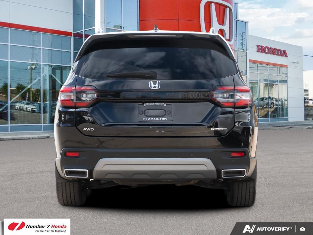 2023 Honda Pilot Touring *EXTENDED FACTORY WARRANTY*ONE OWNER* Photo