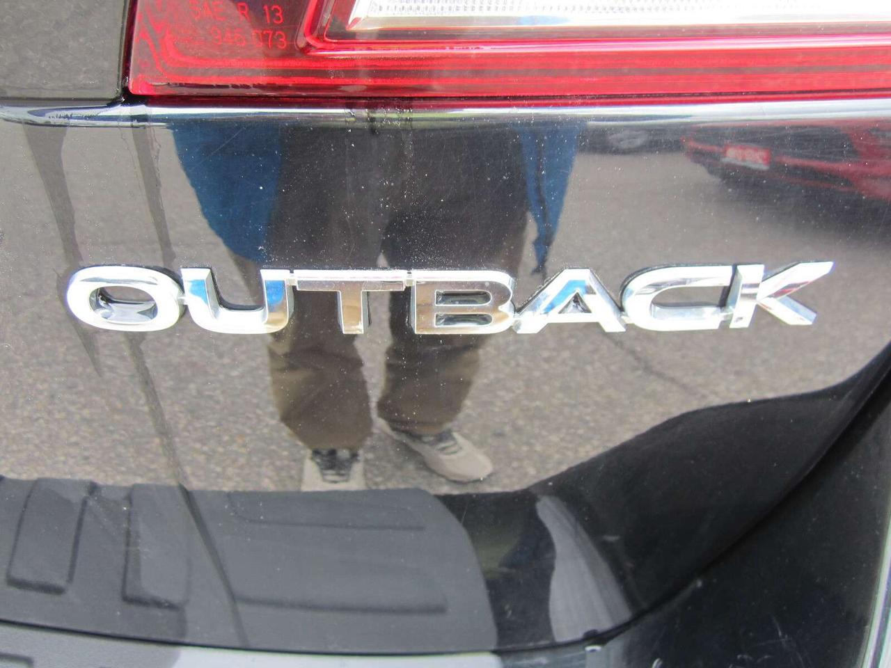 2019 Subaru Outback Limited NO ACCIDENTS! 1 PRICE ONLY! NO ADMIN FEES! Photo