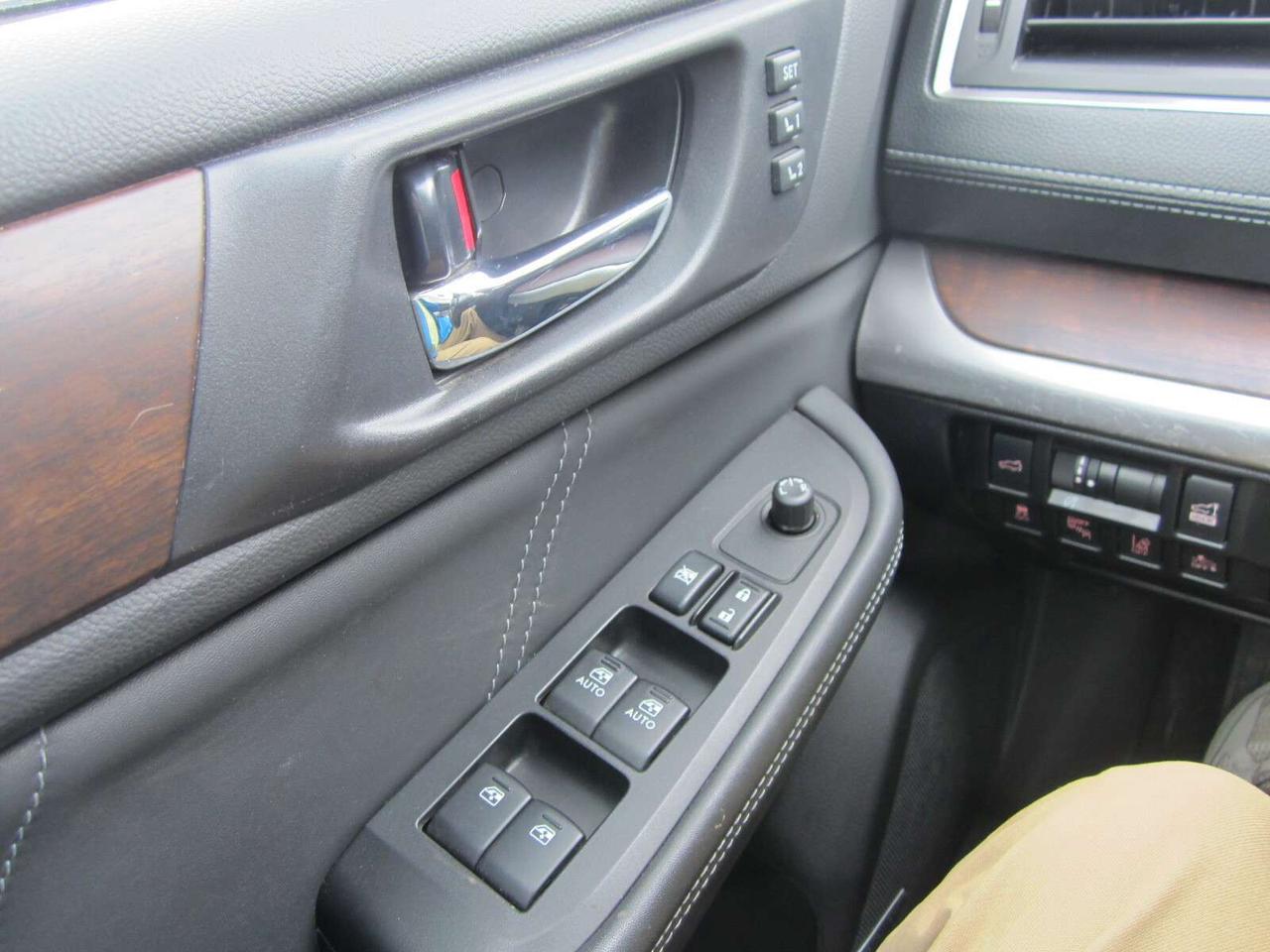 2019 Subaru Outback Limited NO ACCIDENTS! 1 PRICE ONLY! NO ADMIN FEES! Photo