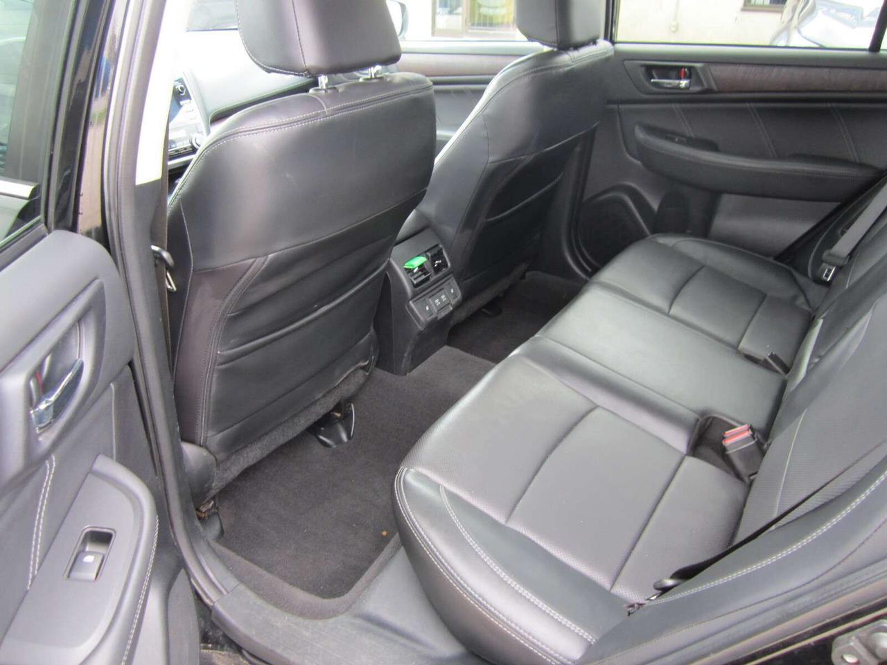 2019 Subaru Outback Limited NO ACCIDENTS! 1 PRICE ONLY! NO ADMIN FEES! Photo