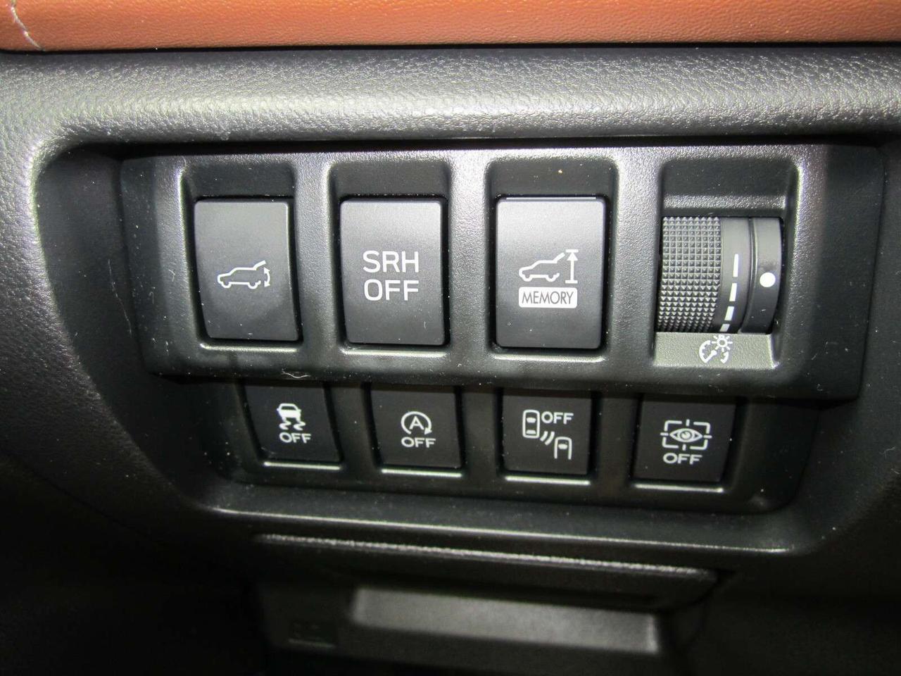 2020 Subaru Forester Premier NO ACCIDENTS! 1 PRICE ONLY! NO ADMIN FEES! Photo
