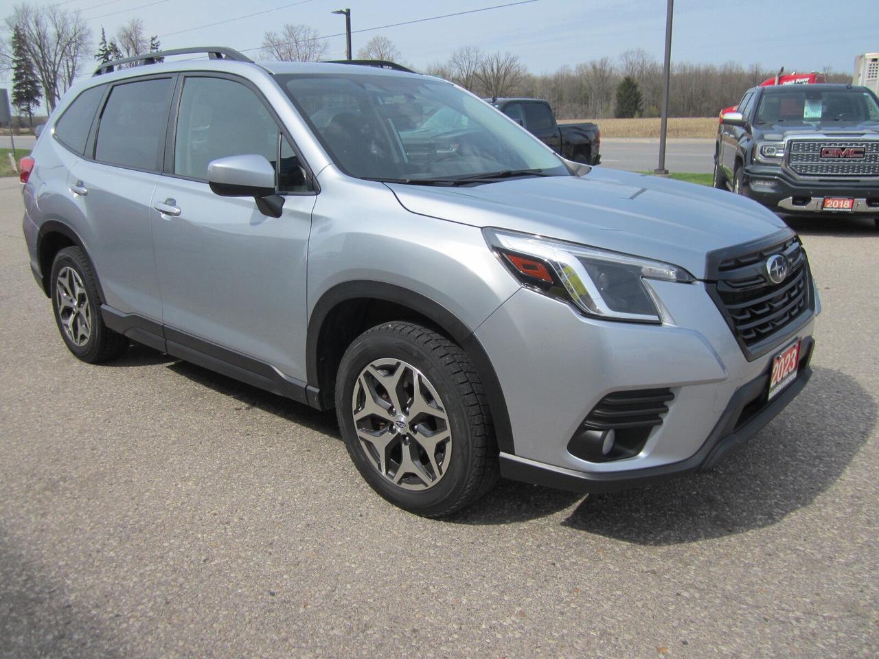 2023 Subaru Forester Touring CVT EYESIGHT ONE OWNER NO ACCIDENTS Photo