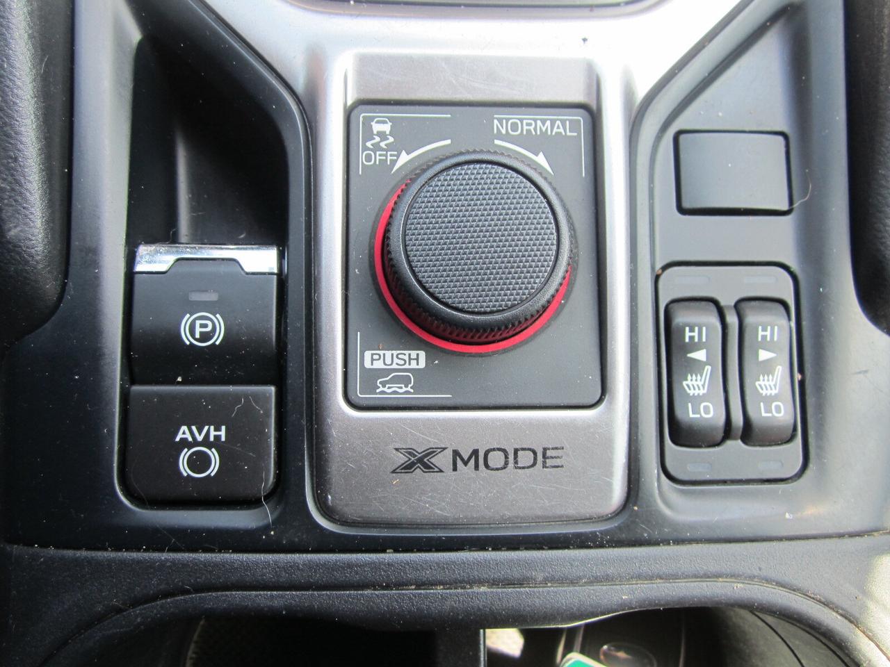 2023 Subaru Forester Touring CVT EYESIGHT ONE OWNER NO ACCIDENTS Photo