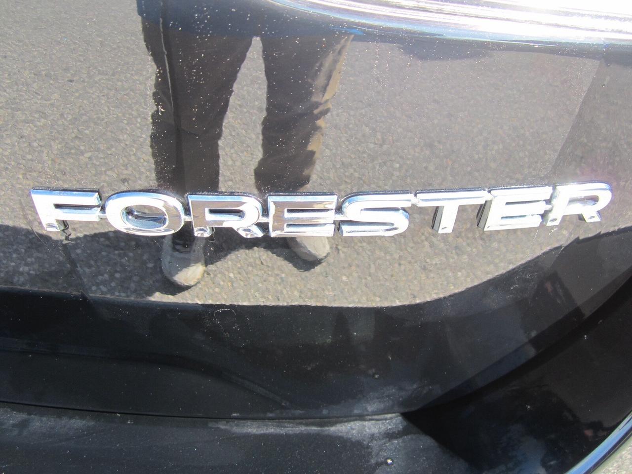 2024 Subaru Forester Limited AWD LOADED NO ACCIDENTS Photo