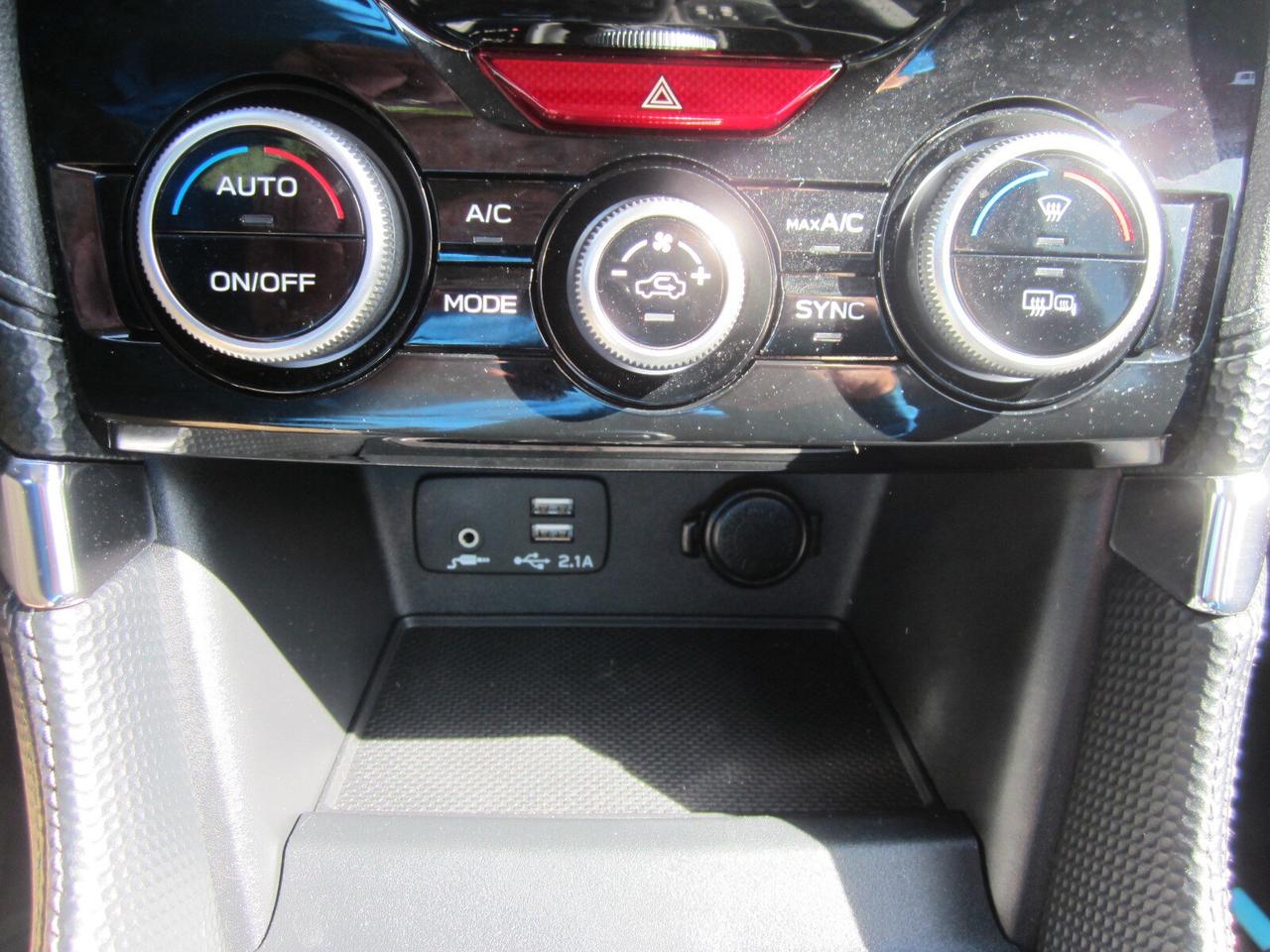 2024 Subaru Forester Limited AWD LOADED NO ACCIDENTS Photo