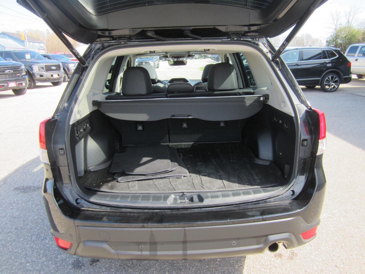 2024 Subaru Forester Limited AWD LOADED NO ACCIDENTS Photo