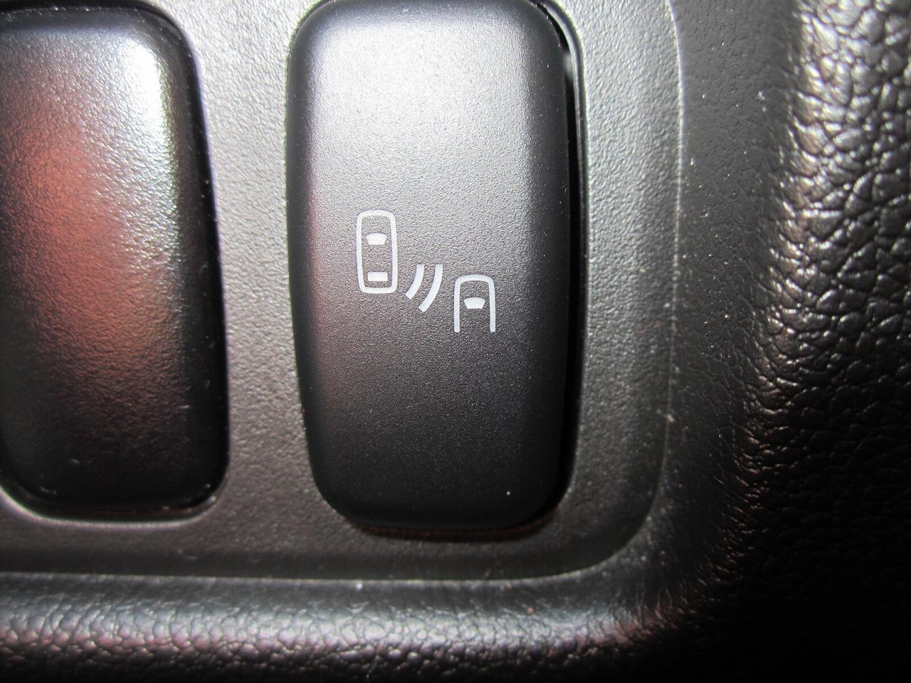 2024 Mitsubishi RVR SE AWC ONE OWNER RENTAL NO ACCIDENTS Photo